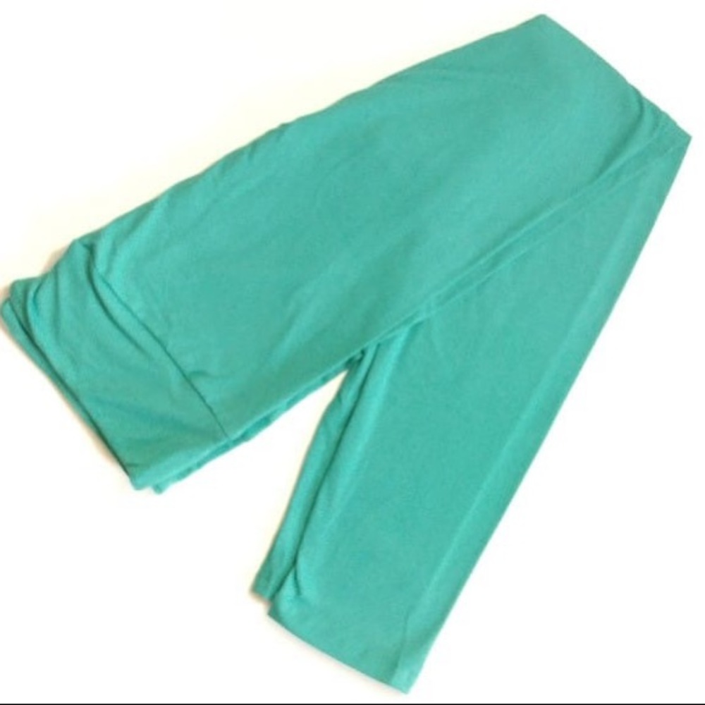 **2 for $25** LuLaRoe TC solid leggings - new!